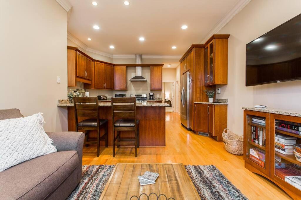 The Wrigleyville Vip-200 Steps From Wrigley Field Appartement Chicago
